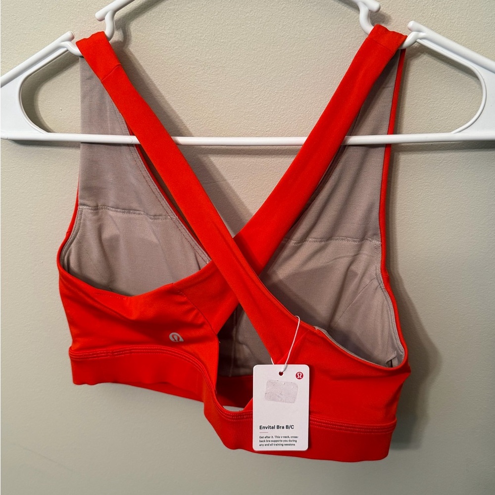 NWT Lululemon Women’s Envital Bra B/C Cups - Picture 3 of 3